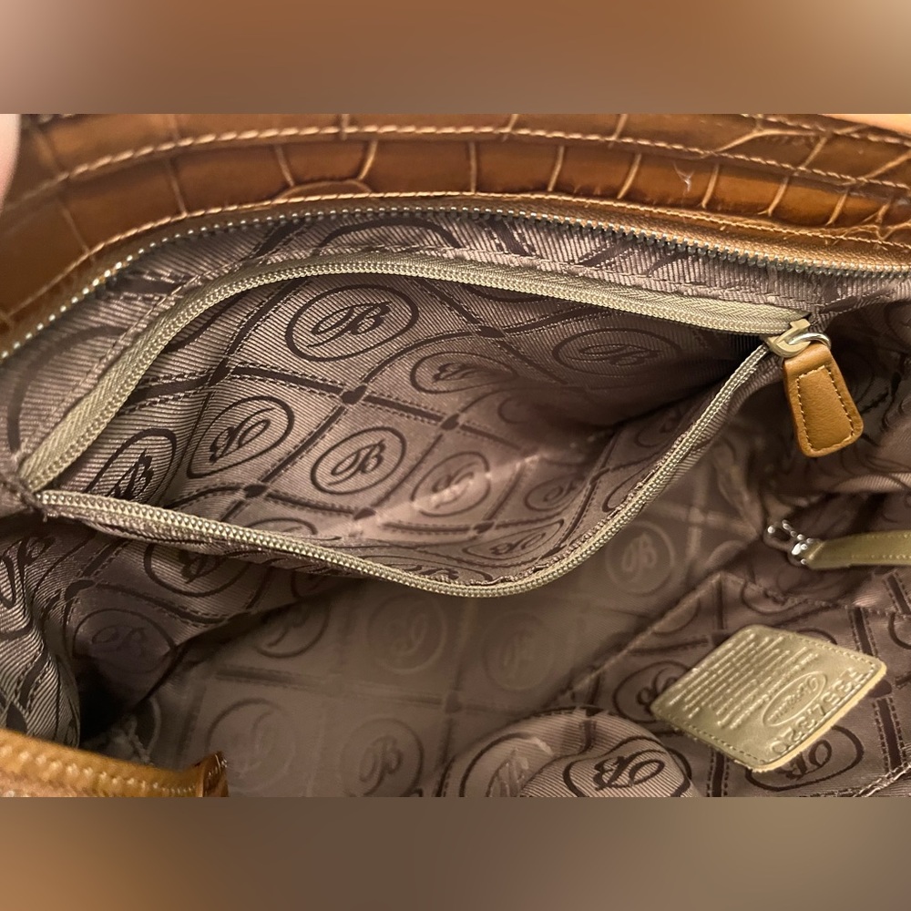 NWOT Brighton crocodile embossed leather shoulder bag - Picture 9 of 10